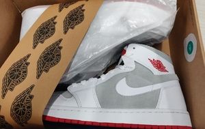 Jordan 1 Zoom CMFT Hare size 10.5 mens